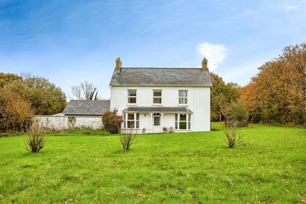 Property photo 1 of 47 Photo