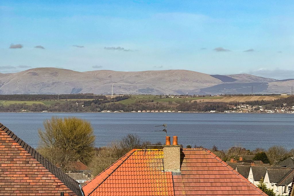 Property photo 2 of 26 View