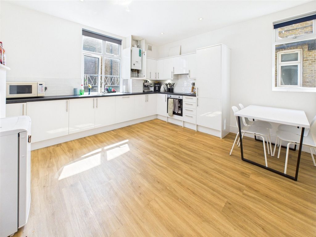 Property photo 1 of 12 Picture No. 05