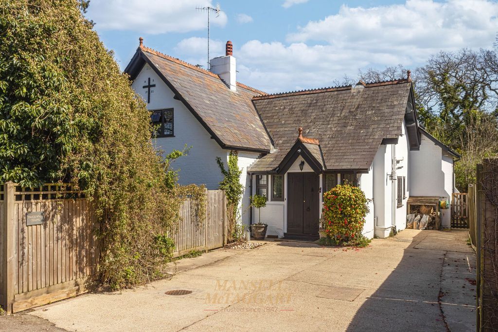 Property photo 1 of 23