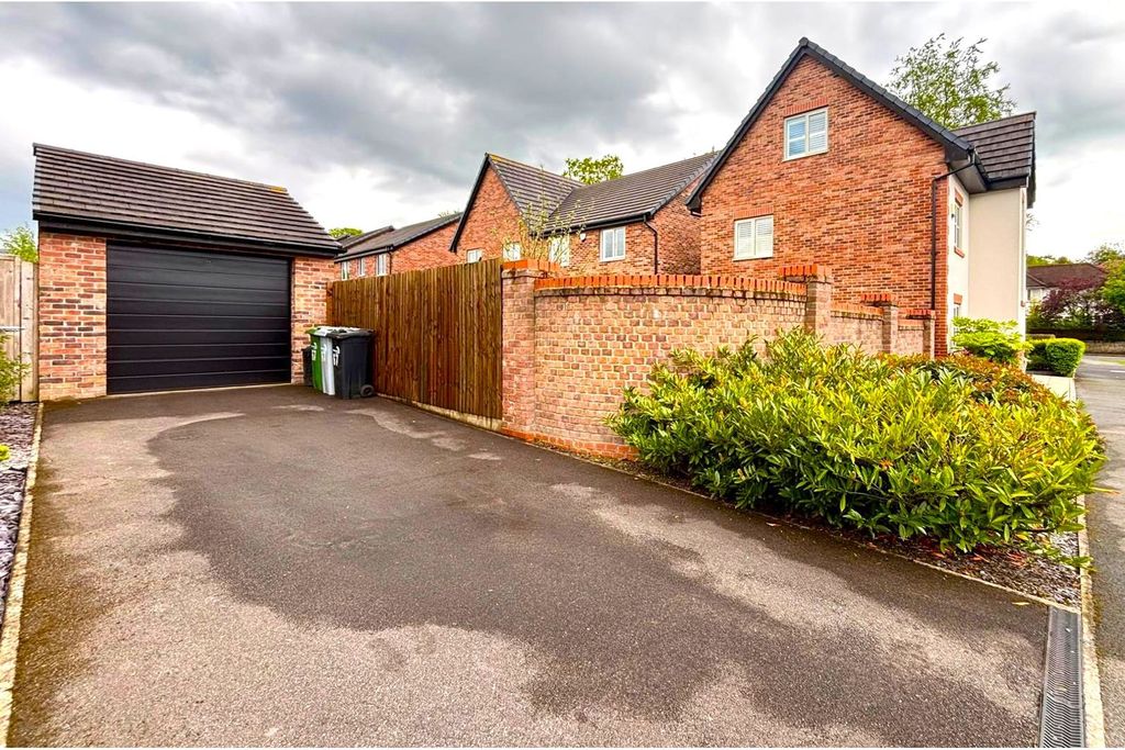Additional image 15 of 5 bed detached house for saleWightman Avenue, Macclesfield SK10