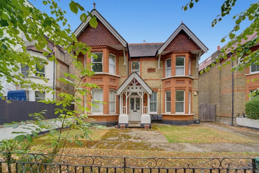 Property photo 1 of 15