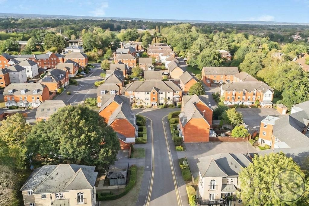 Property photo 3 of 18 Elevated View Of The Local Area