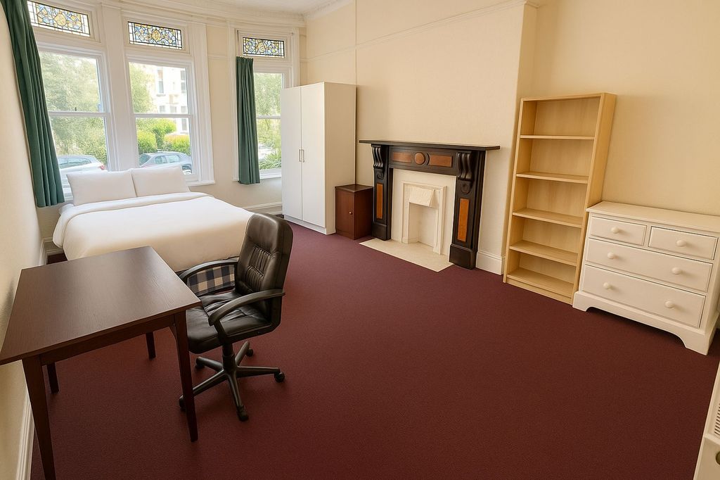 Property photo 2 of 6