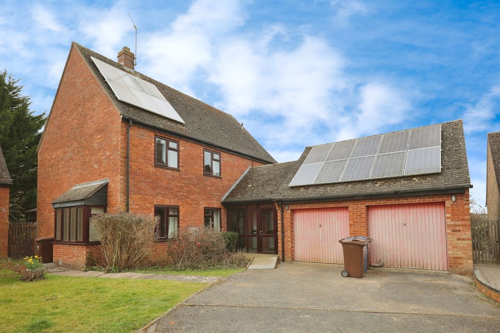 Property photo 1 of 19