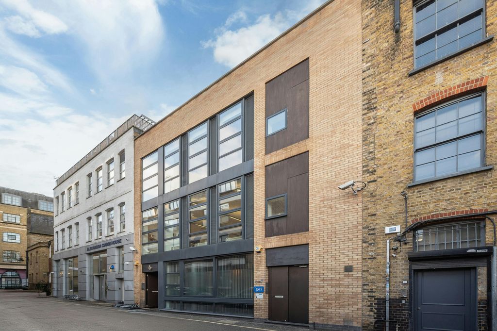 Property photo 1 of 7 P01.Jpg