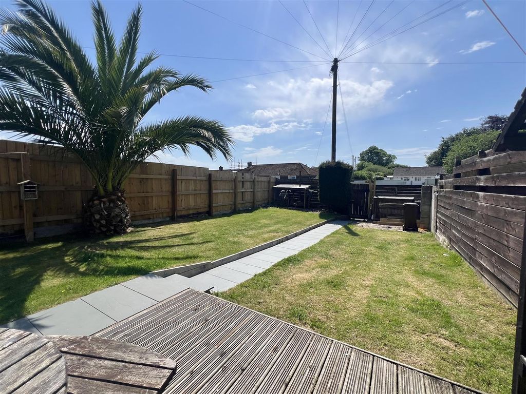 Property photo 2 of 29
