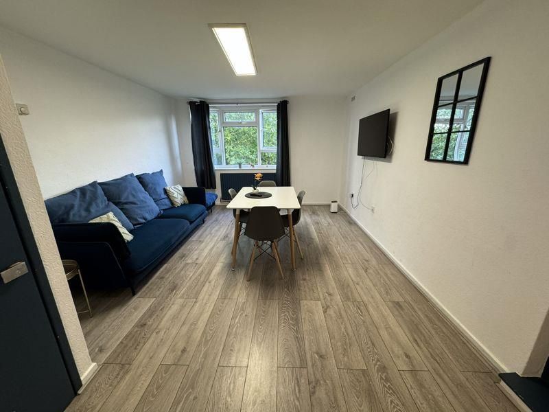 Property photo 3 of 10 Img_2327.Jpg