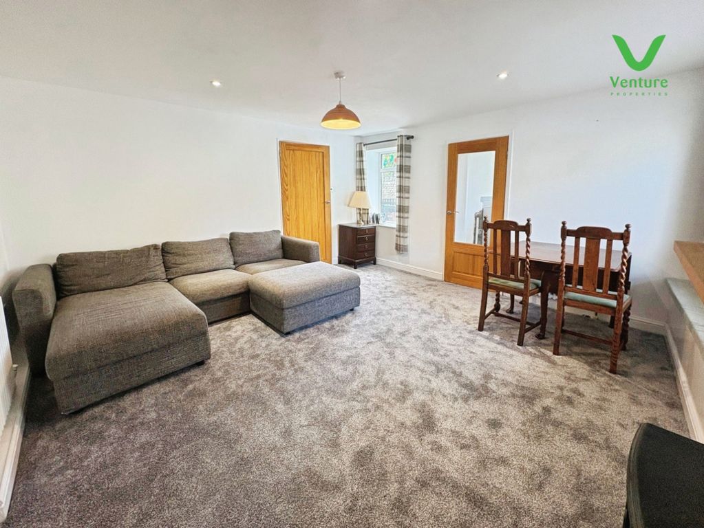 Property photo 2 of 20 Pbox-Img.Jpg