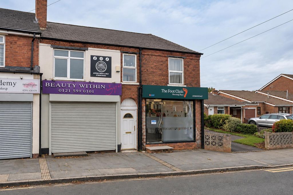 Property photo 1 of 5 Suburban Shops And Clinics Terrace.Png