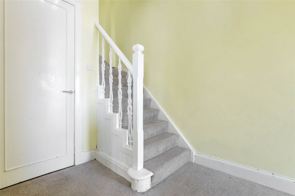 Property photo 2 of 18 Picture No. 02