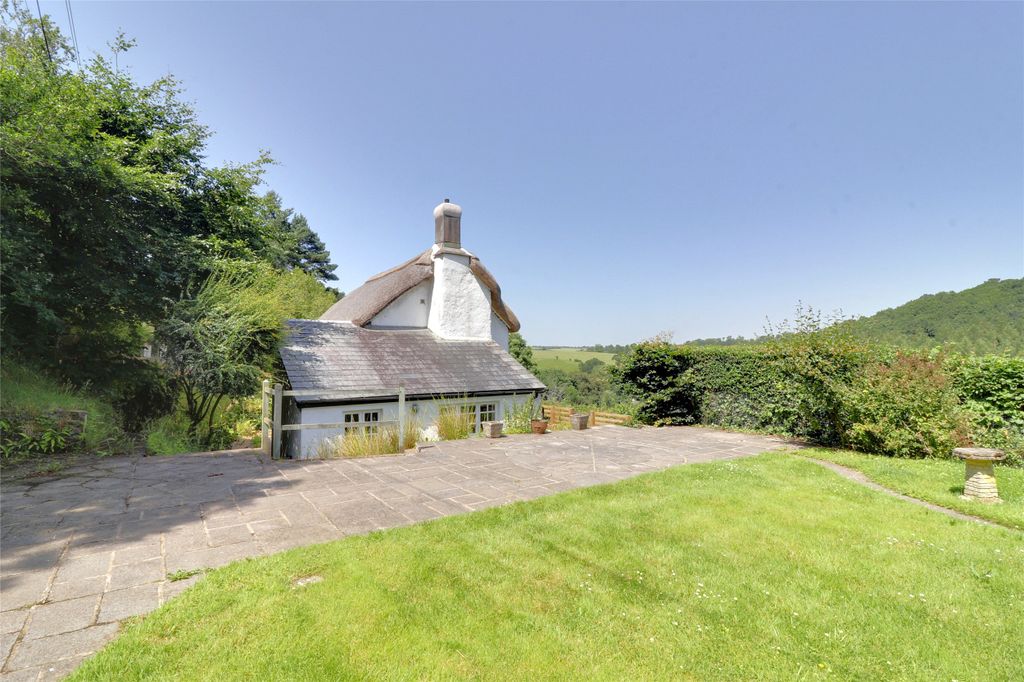 Property photo 2 of 23 2 - Picture No. 57