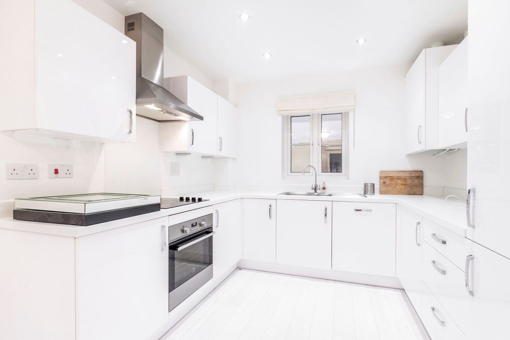 Property photo 2 of 7 Ab4418F5-d092-4601-8