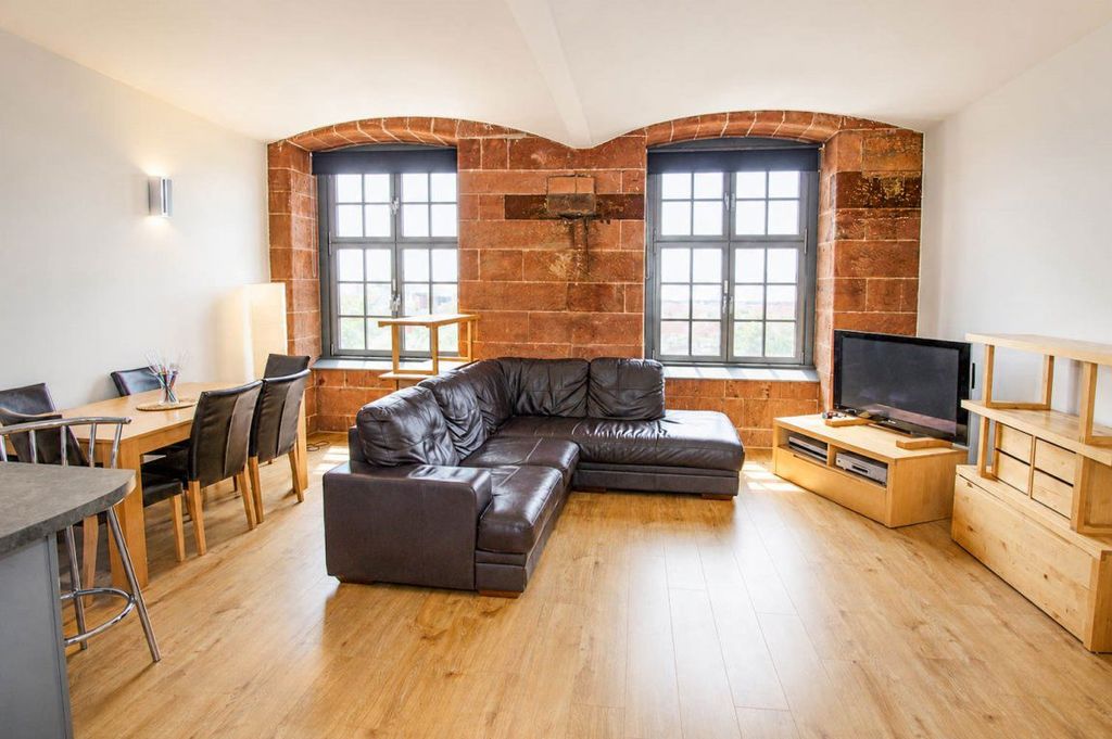 Property photo 2 of 7