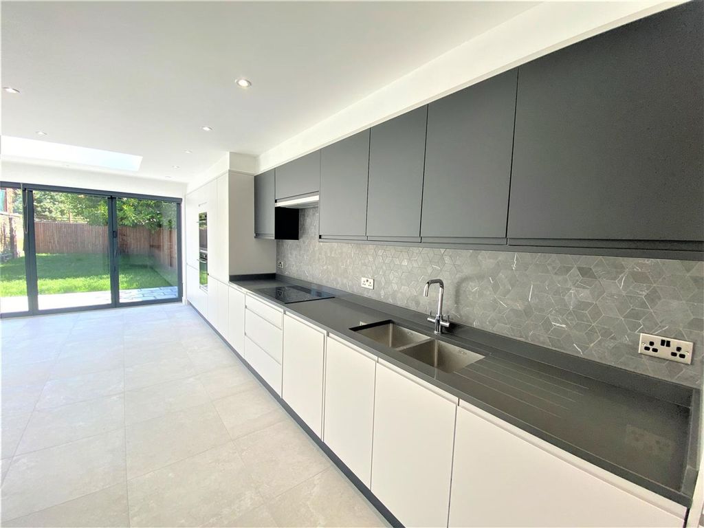 Property photo 1 of 3 Kitchen