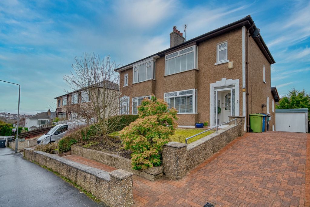 Property photo 1 of 25