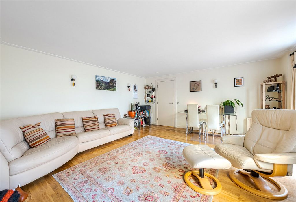 Property photo 3 of 10 Picture No. 07