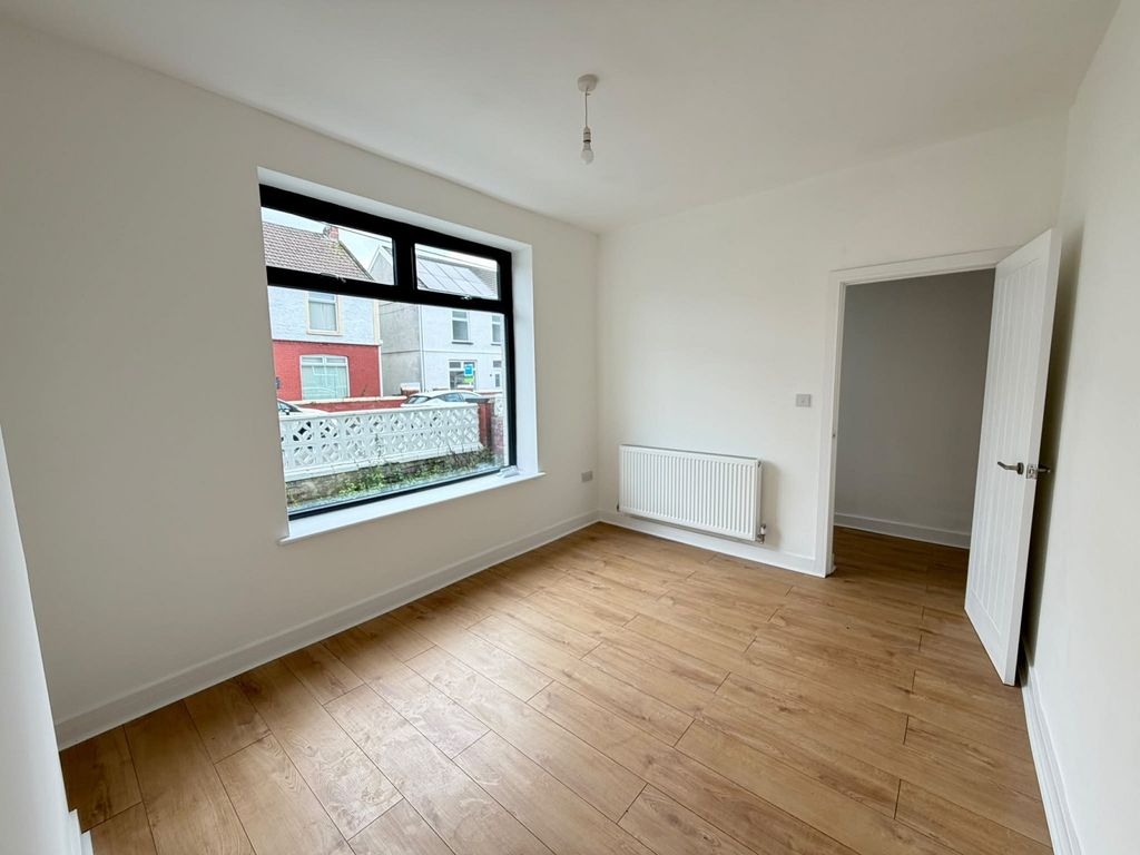 Property photo 2 of 23 Not Specified