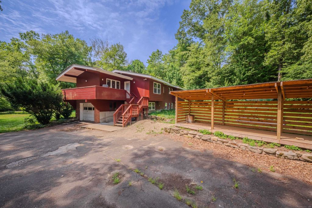 Property photo 1 of 23