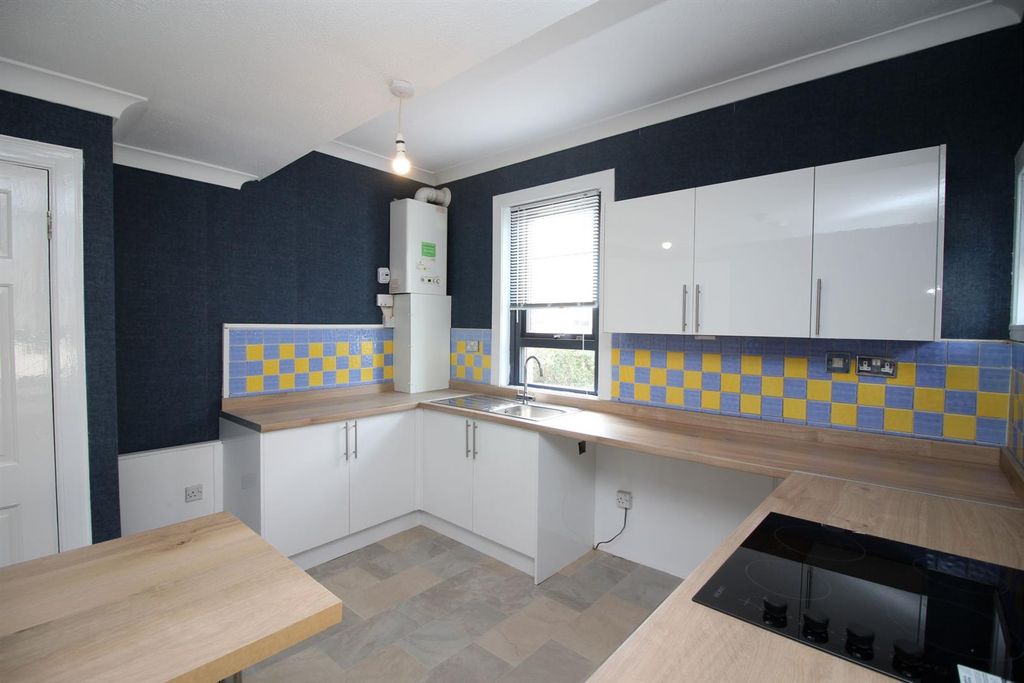 Property photo 3 of 18 6.Jpg
