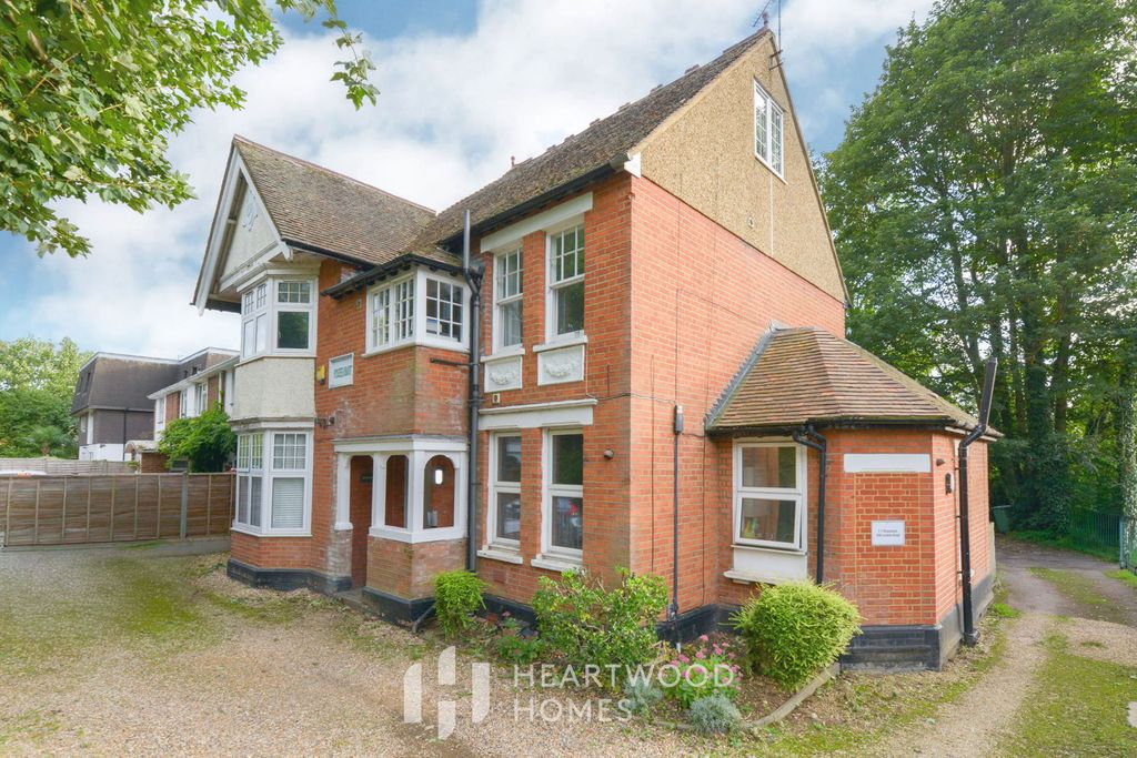 Property photo 1 of 13