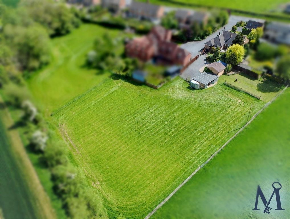 Property photo 1 of 35 Paddock