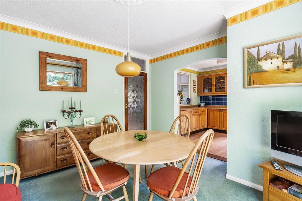 Additional image 18 of 3 bed detached house for saleWoodhurst Park, Oxted RH8