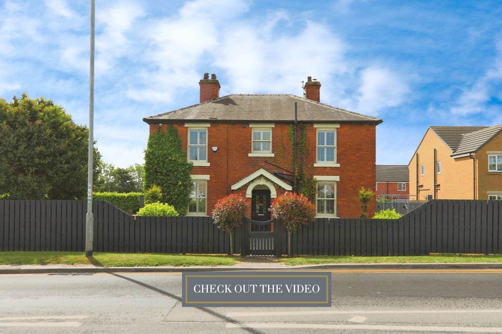 Property photo 1 of 28 4214461