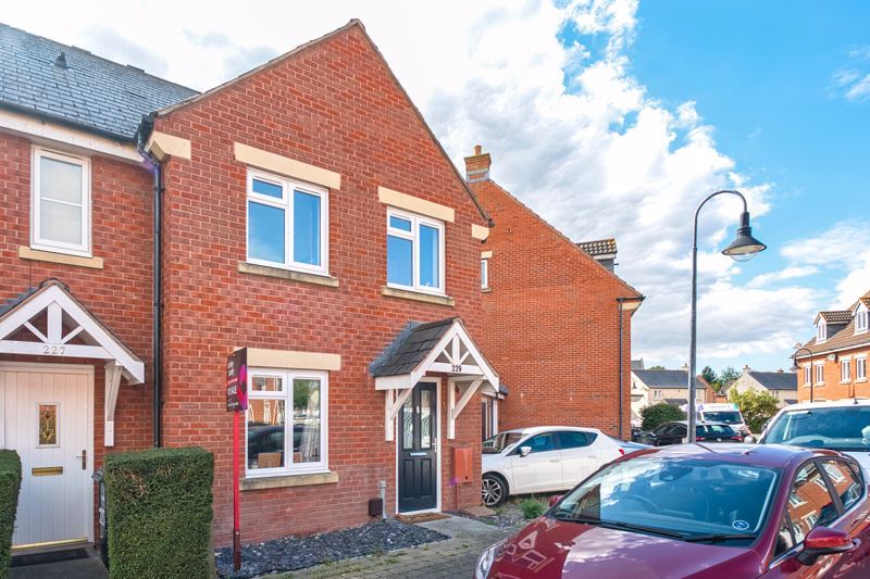 Property photo 1 of 18 Photo 18