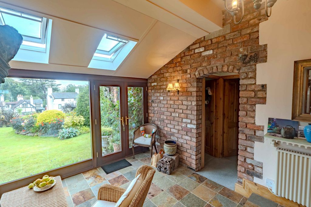 Property photo 3 of 28