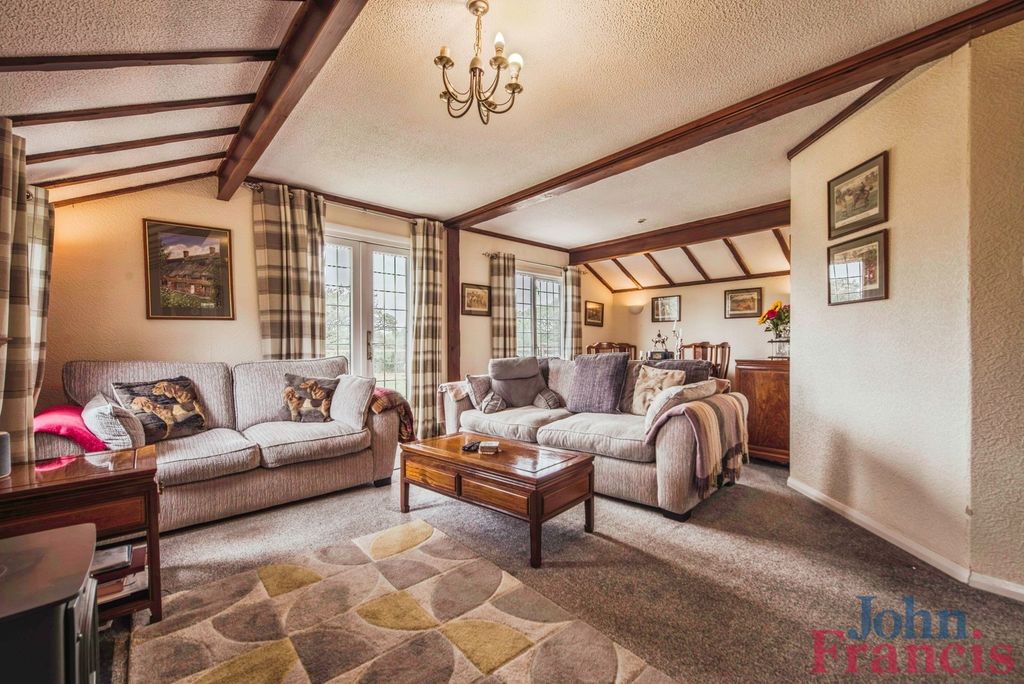 Property photo 2 of 44 Pbox-Img.Jpg