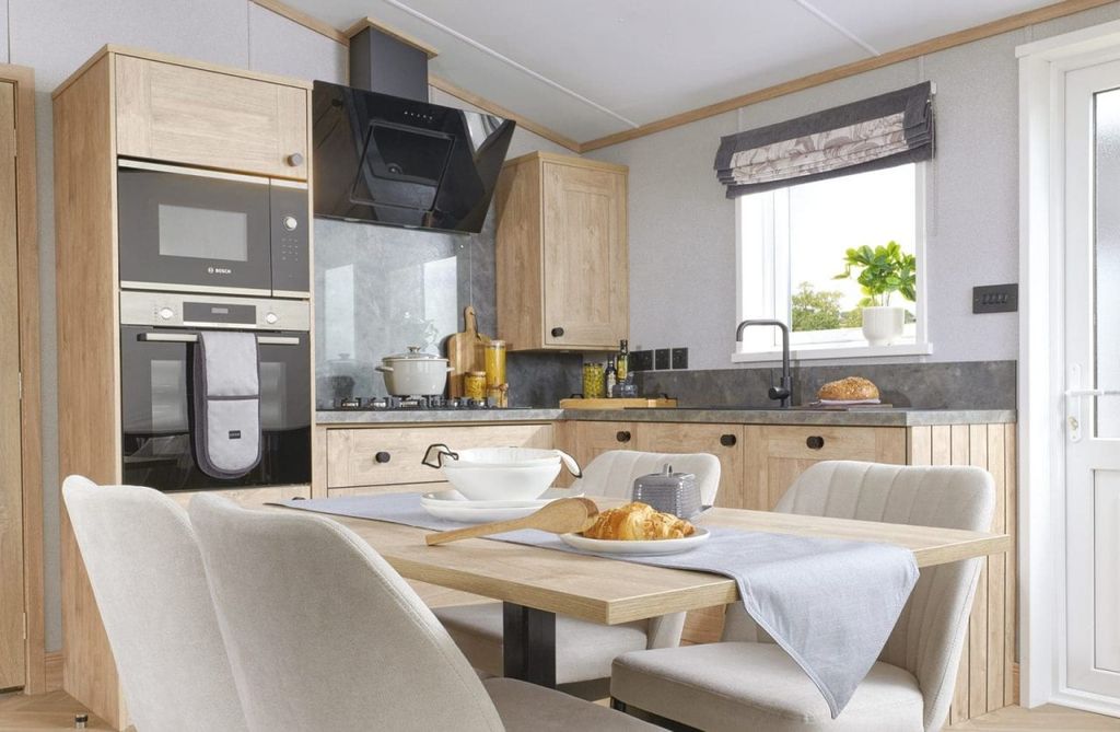 Property photo 3 of 6 Abi Balmoral Dining Main Rt 1536x1003.Jpg