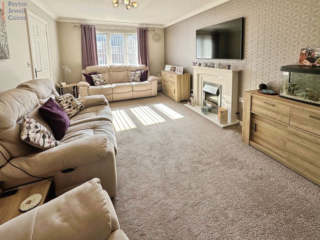 Property photo 2 of 17 Not Specified