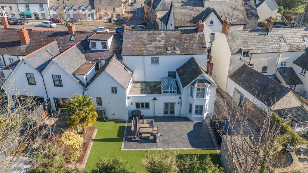 Property photo 2 of 41 P043179_34.Jpg