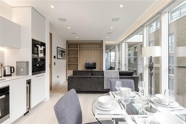 Property photo 1 of 17 Reception  (Main)