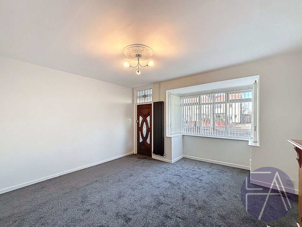 Property photo 3 of 24 4611643