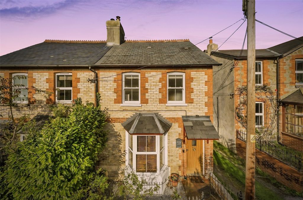 Property photo 1 of 9 Front Elevation