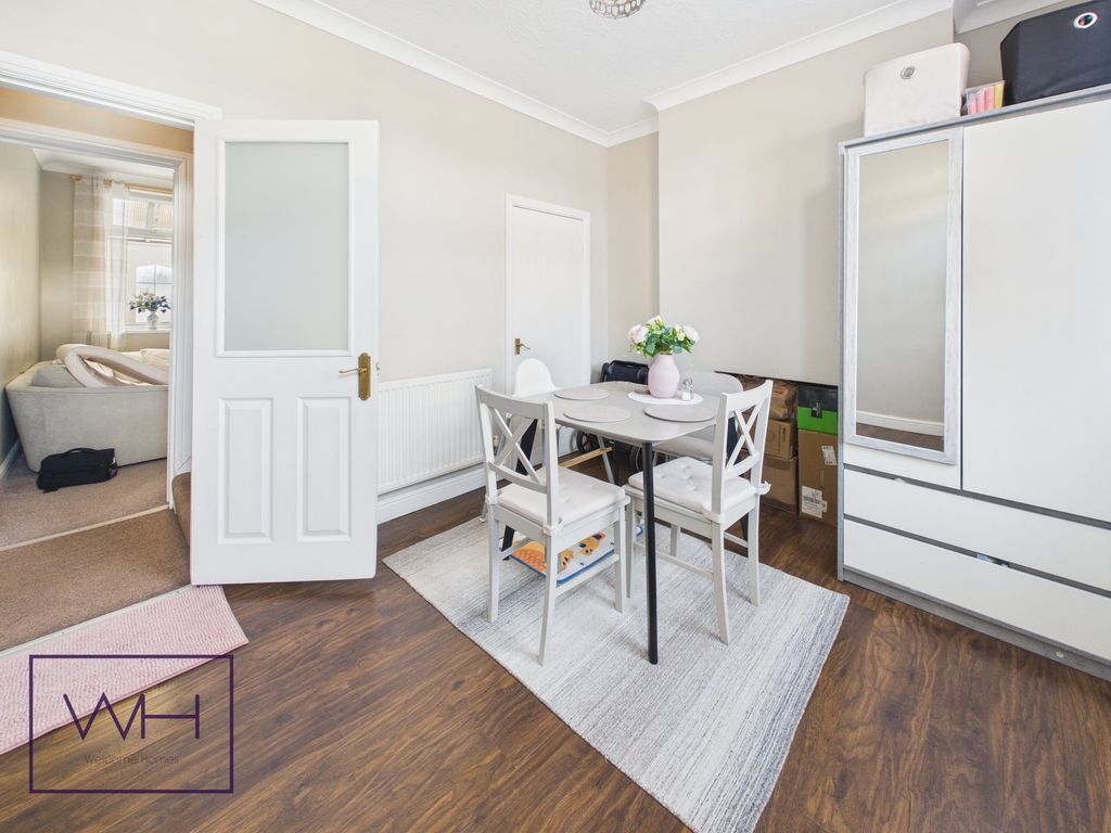 Property photo 2 of 20 Cam04980G0-Pr0140-Still008