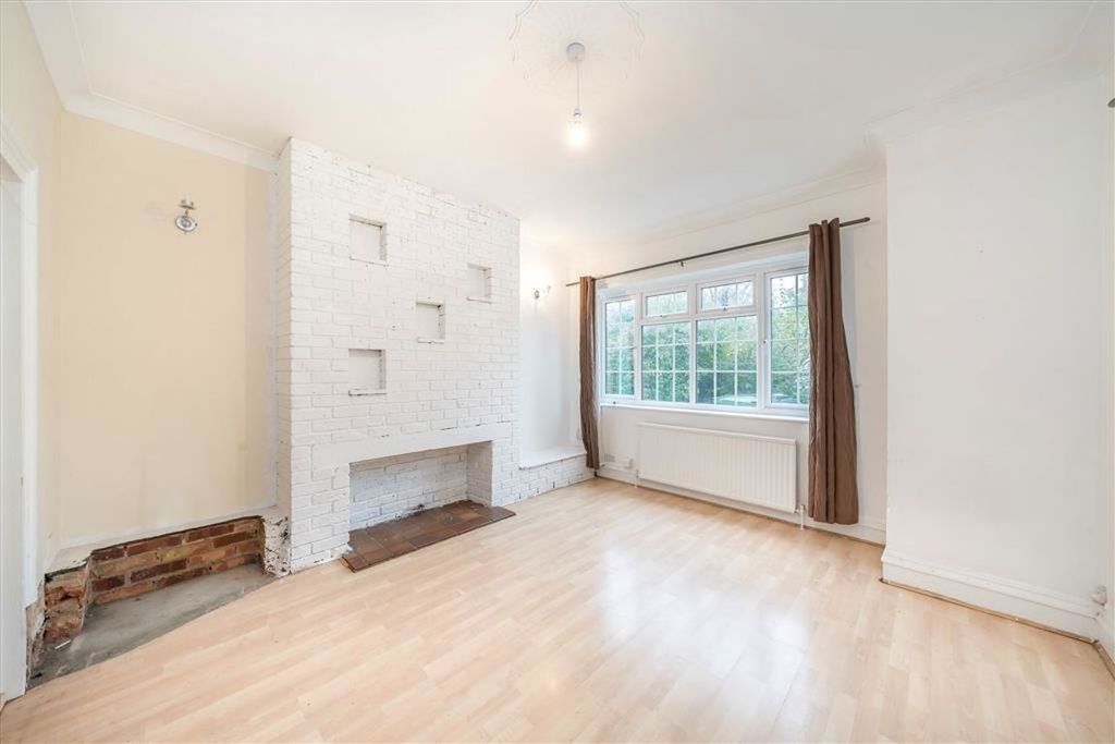 Property photo 2 of 4