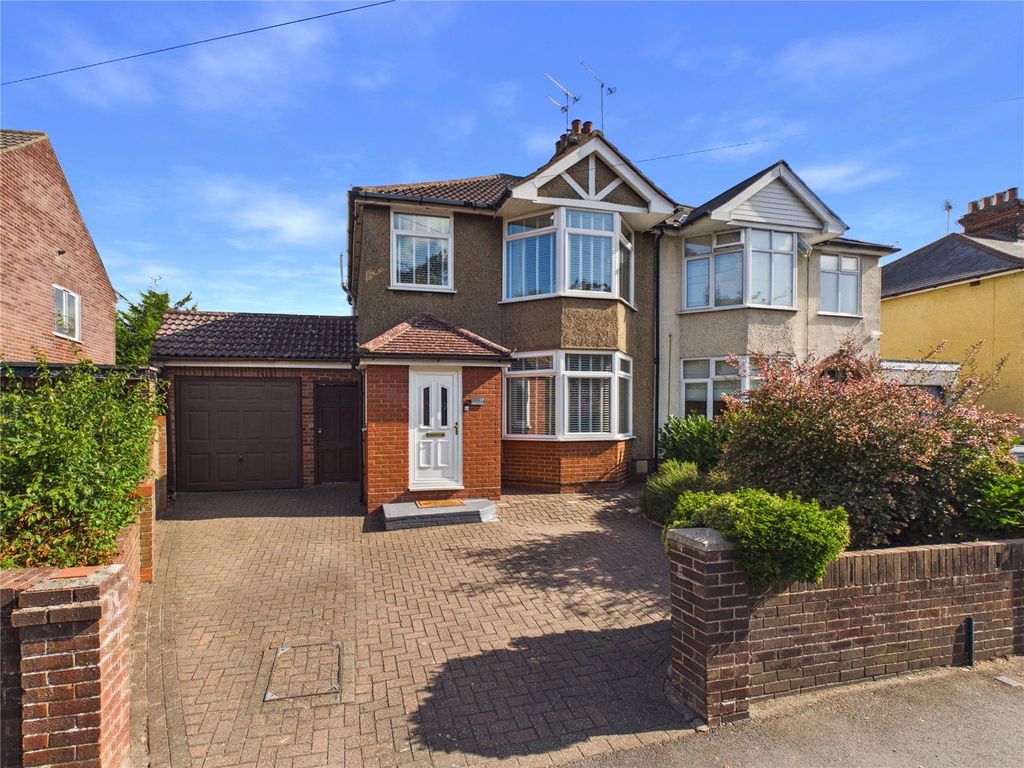 Property photo 1 of 10 Picture No. 01