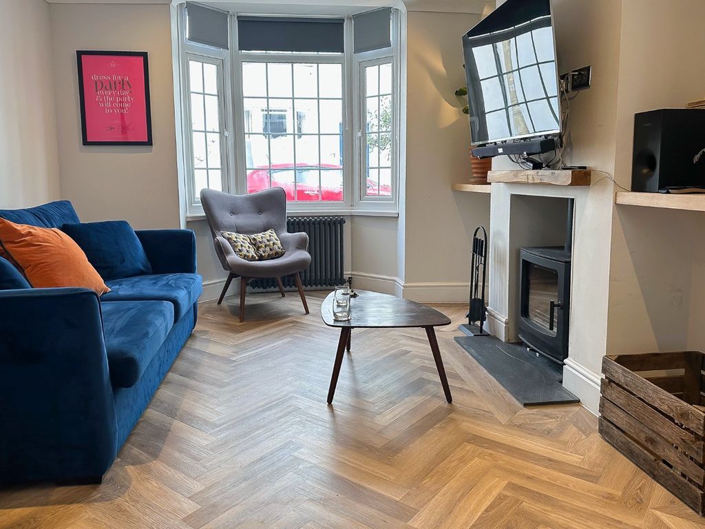 Property photo 2 of 16 4148564