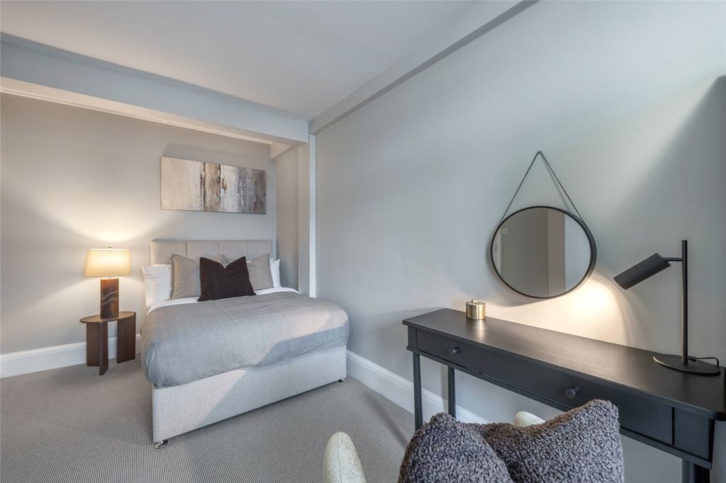 Property photo 2 of 22 Picture No. 29