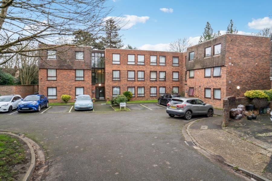 Property photo 1 of 8