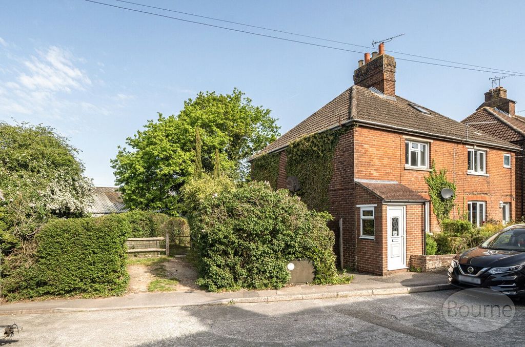 Additional image 15 of 3 bed semi-detached house for salePenns Road, Petersfield, Hampshire GU32