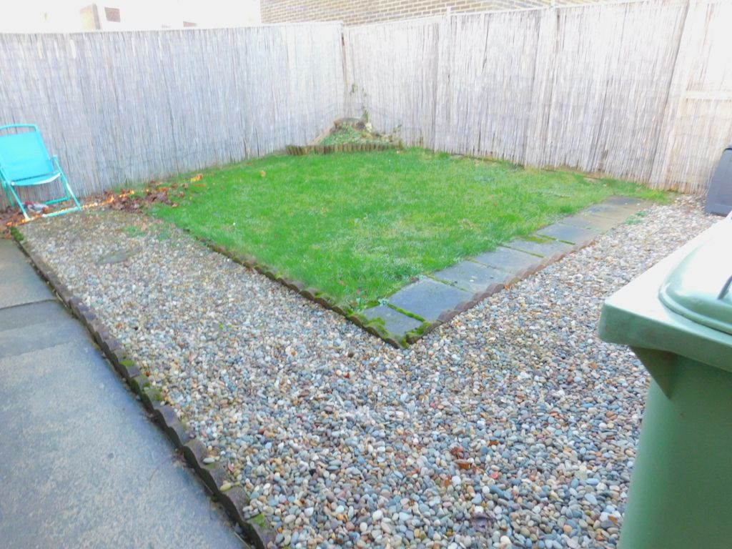 Property photo 2 of 3 86 Christchurch Place (9)