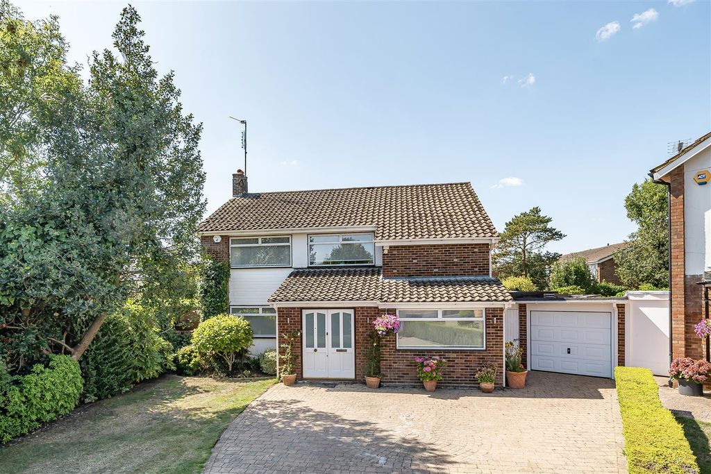 Property photo 1 of 22 Exterior: