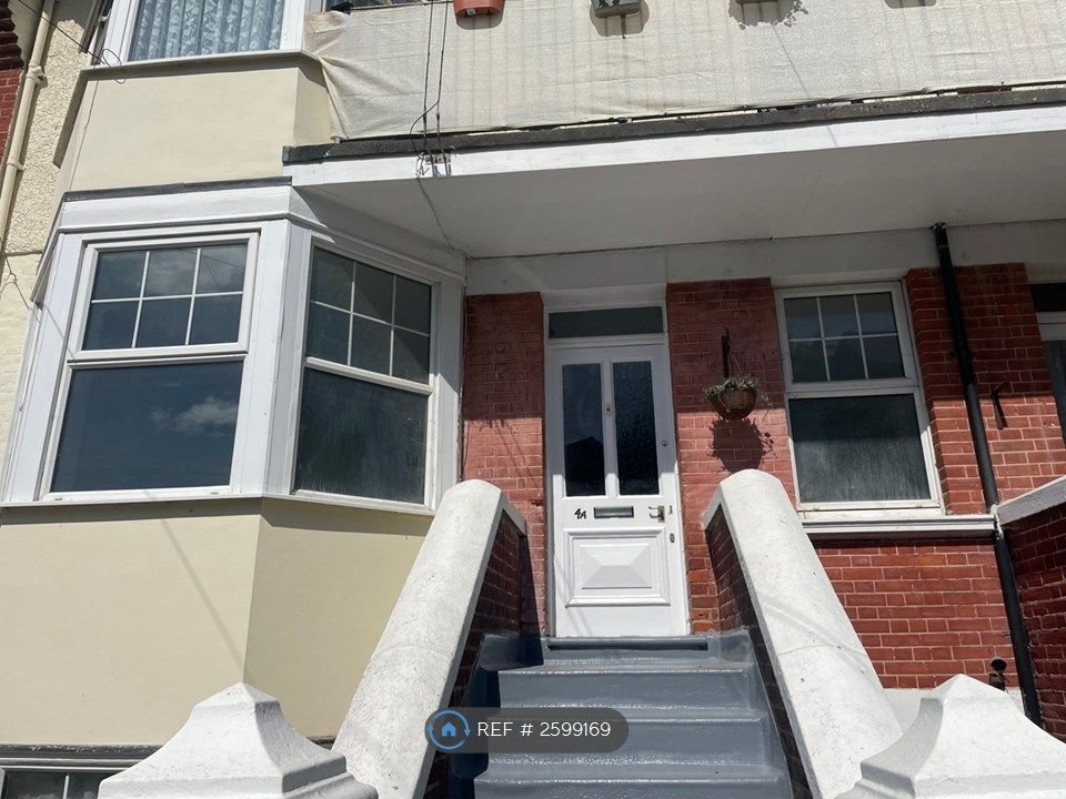 Property photo 1 of 15 Own Entrance