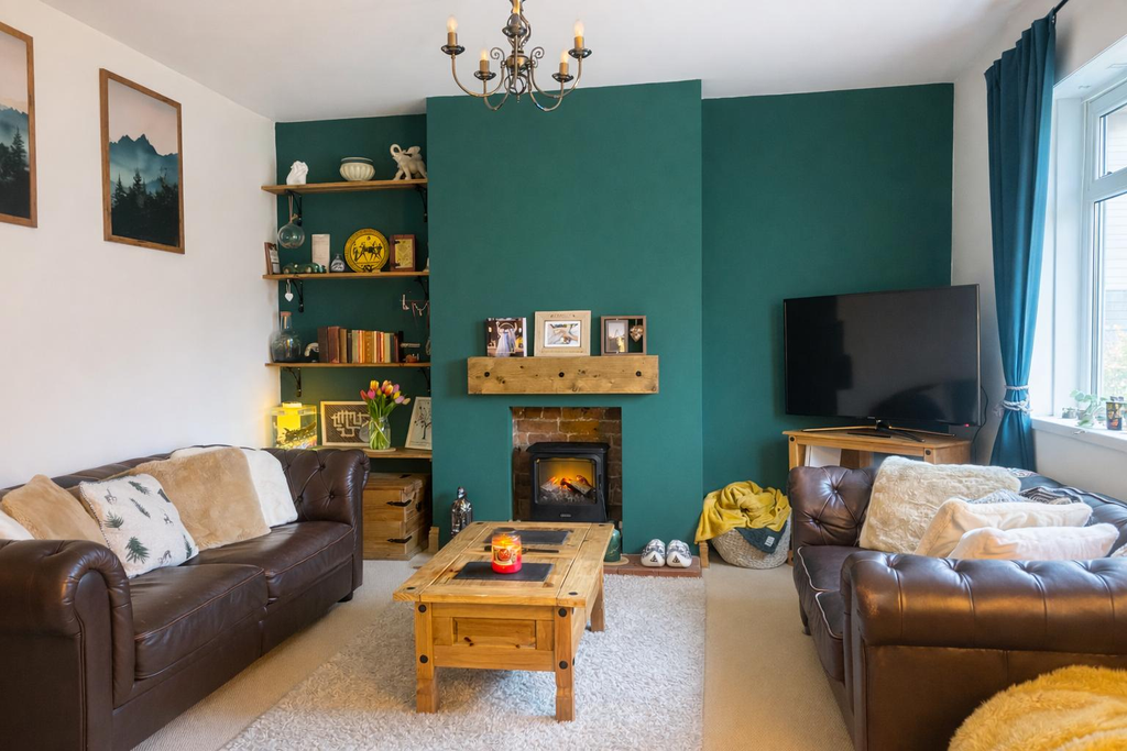 Property photo 2 of 10 Lounge