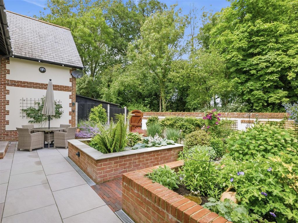 Property photo 2 of 25 1 (21).Jpg