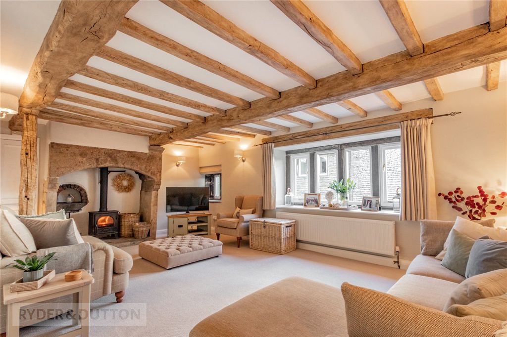 Property photo 2 of 29 Living Room